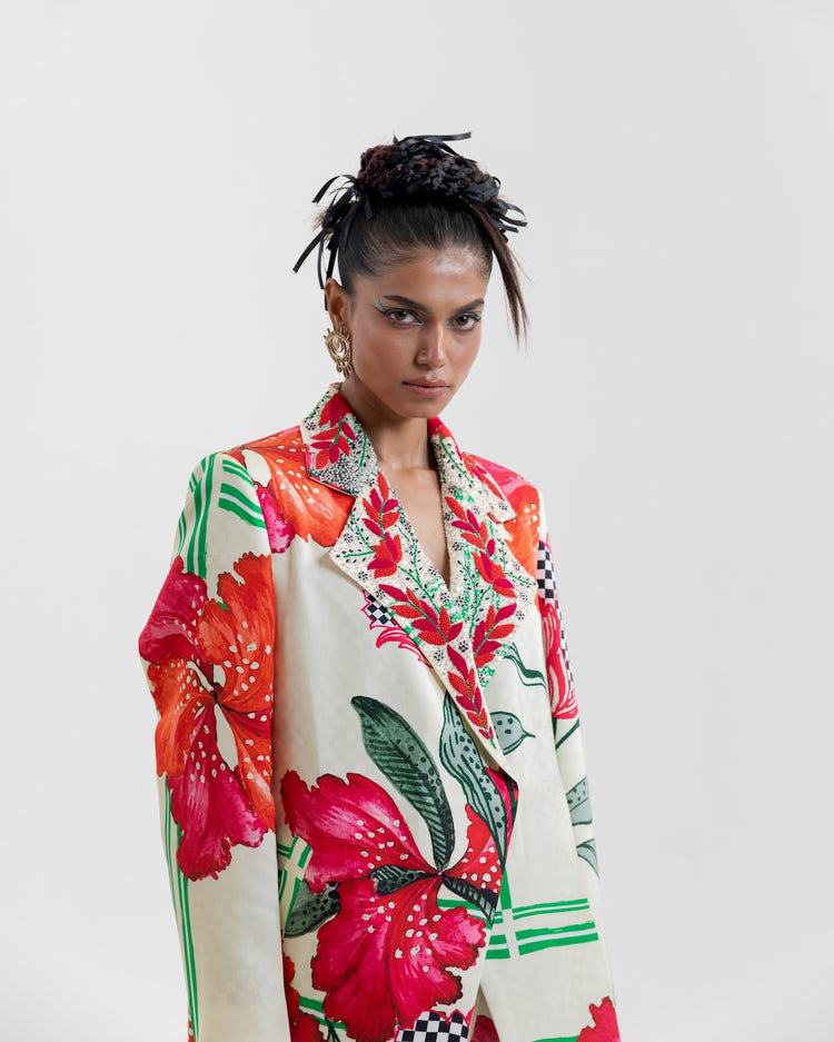 White Checks Trench Coat Cigarette Pants Set