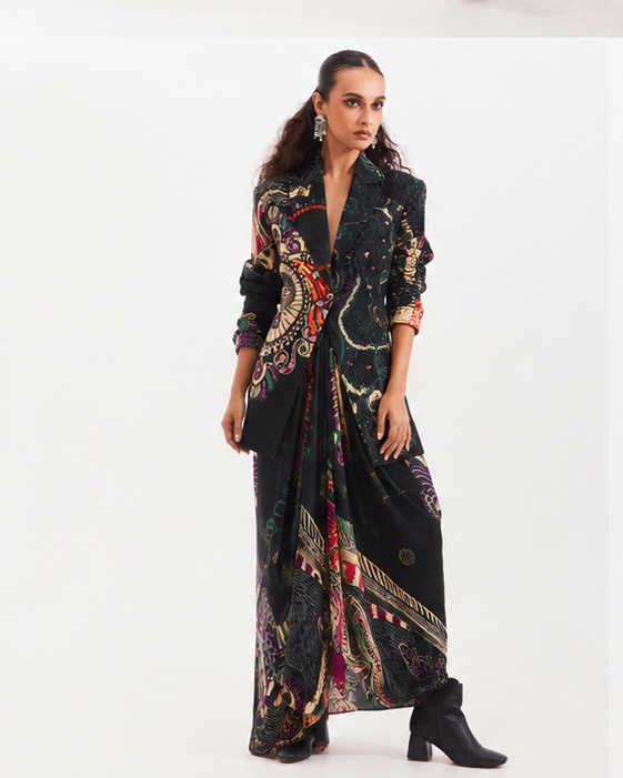 Black wonderland blazer skirt set