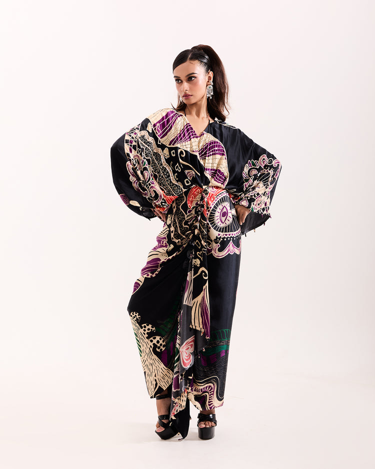 Black wonderland aurora